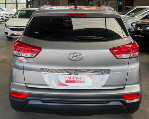 Creta Action 1.6 2022.2022 automática 3