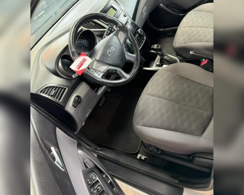 HB20S 1.6 Premium automático 2016.2016 completo 7