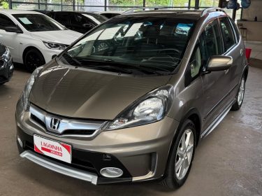 Honda Fit Twist 1.5 automático 2013.2014 Completo 2