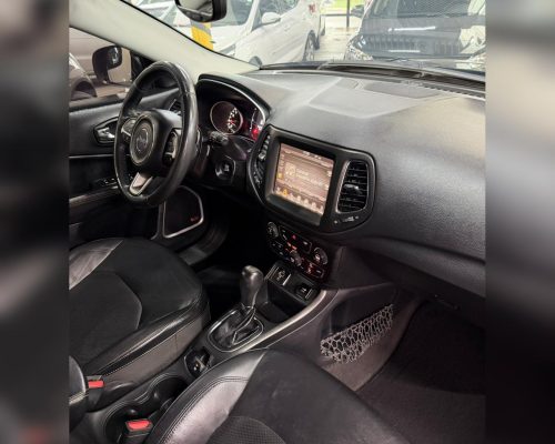 Jeep Compass Longitude 2.0 2017.2017 automático 6