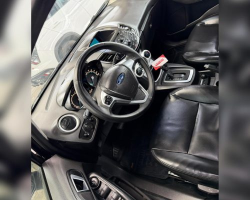 New Fiesta 1.6 automático 2013.2014 7