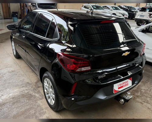 Ônix LT 1.0 2020.2021 Completo 4