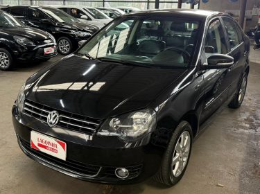 Polo Sedan 1.6 Comfort 2012.2012 completo 1