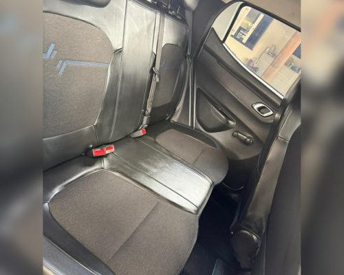 WhatsApp Image 2025-12-08 at 13.45.22 (2)